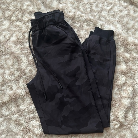lululemon athletica Pants - LULULEMON stretch luxtreme high-rise sweatpants